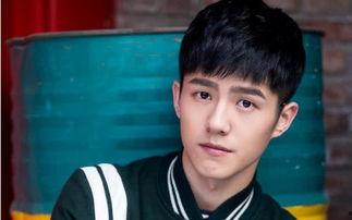 日娱爆料朴灿烈是谁啊视频,朴灿烈是谁？